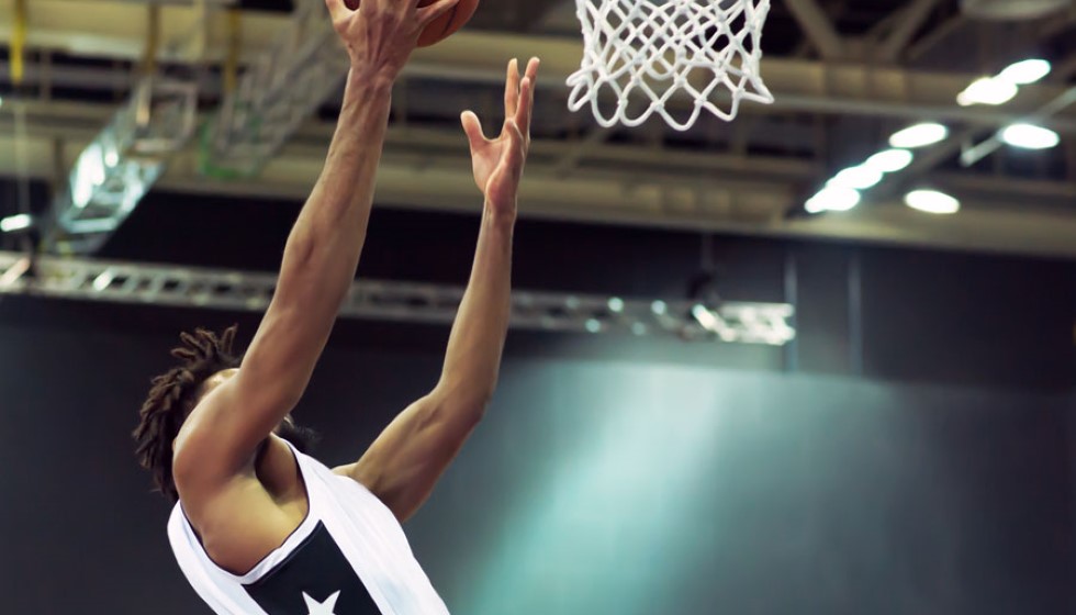 A Star-Studded Induction: Vince Carter Headlines Basketball Hall of Fame Ceremony